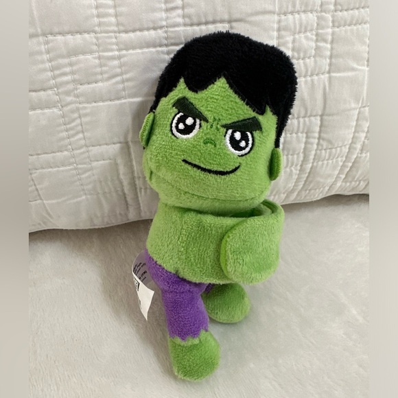 NWOT Marvel Hulk Cutie Cuff Slap Bracelet - Picture 1 of 3
